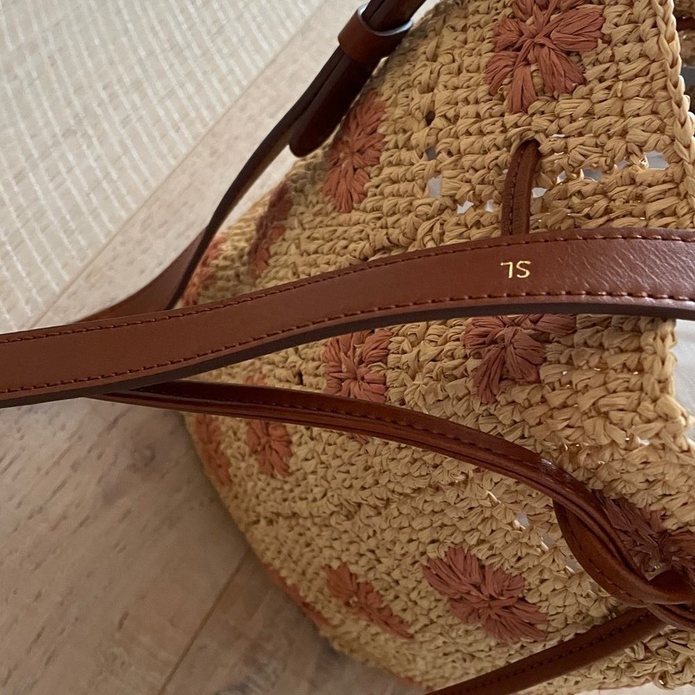 Sezane Large Farrow Bag with Pale Pink Flowers - Picture 7 of 12